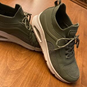 Skechers Women’s Olive Green Sneakers w/ Gold Flecks